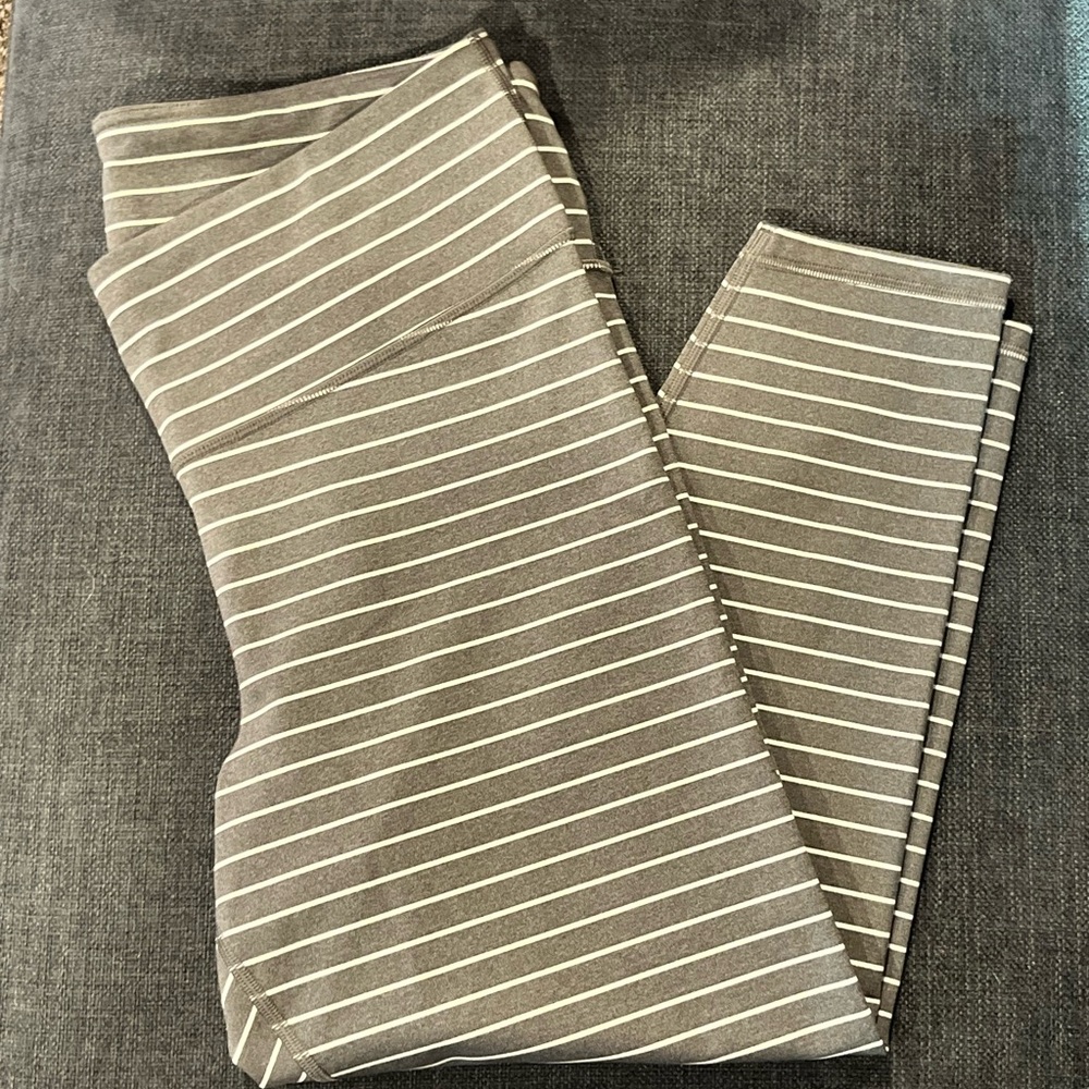 GAP Gray Leggings with White Stripes
